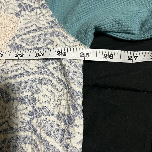 POL - Ballet Balcony Top - Picture 12 of 12